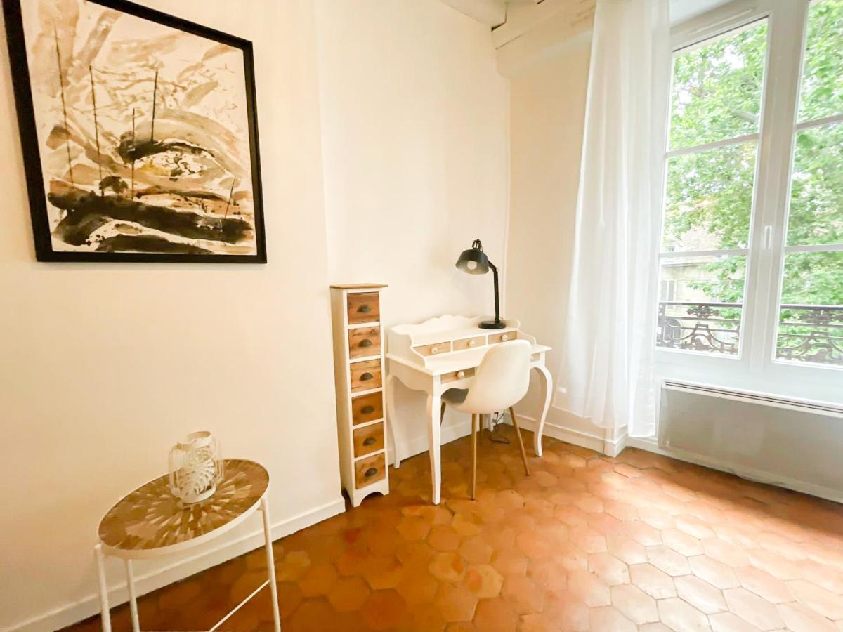 "Douceur De Vignes", Cosy, Coeur De Ville, Classe 3 Etoiles - By Primo C0Nciergerie Chalon-sur-Saone Bagian luar foto